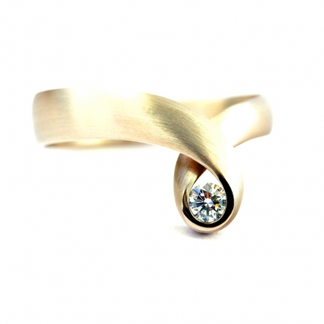 Gouden ring met diamant ref. 4921