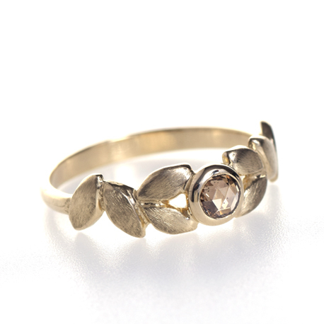 Geelgouden ring met een natuurlijke bruine diamant ref. 12818