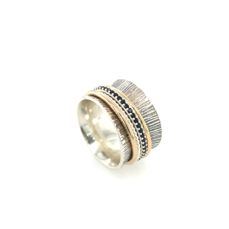 Zilveren ring met zwarte zirconia ref. 930100590500012