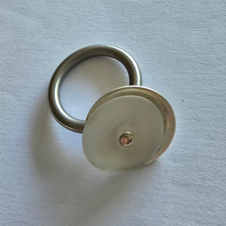 Swivel