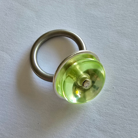 Swivel by Pur