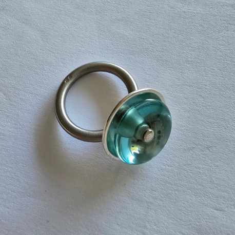 Swivel by Pur 